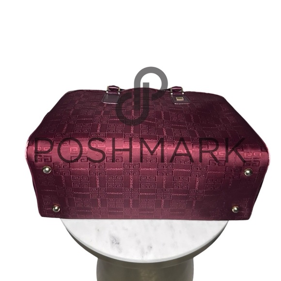 GIVENCHY Rare travel bag - Picture 5 of 16